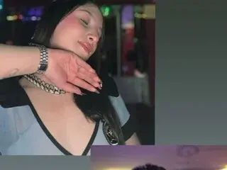 Streamate Free Live Porn of NatashaCoopeer