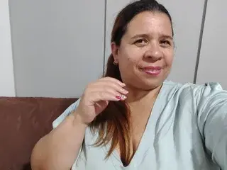 LucianaHot4u from streamate