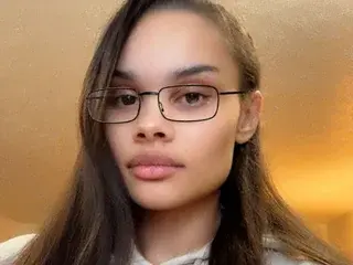 Streamate Sex Chat of KarmelKarma69
