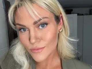 Streamate Live Sex of xoxMissDxox