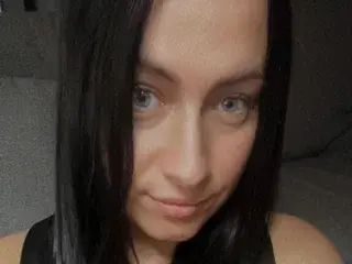 Bunnyela from streamate