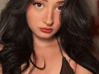 Streamate Nude Webcam of MaddyMartinez