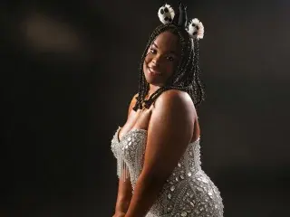 Streamate Sex Cam of EbonyHenner