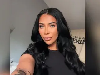 Streamate Sex Cam of PrettynaughtyLacey