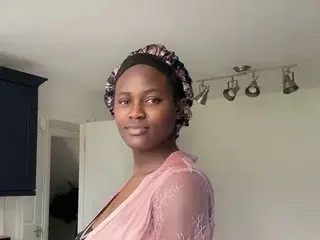Tempting_Aura from streamate