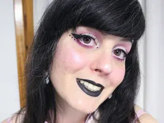 Streamate Watch Live Sex Cams of Talia_Bloodina