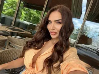 Streamate Private Sex Chat of EllaaMayers