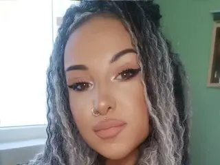 Streamate Private Sex Chat of sierra_quinn