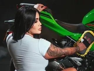 Streamate Free Live Porn of MelaniePalmerr