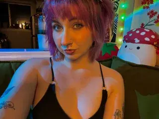 LedaBun from streamate