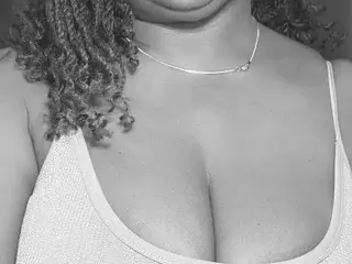 Streamate Free Live Porn of Pinklippy69