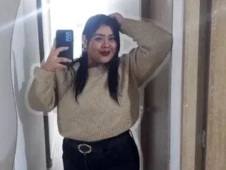 ema_foxyy from streamate