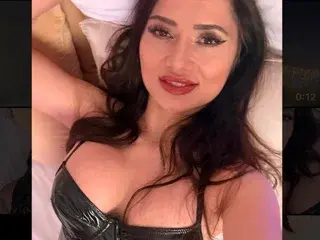 Streamate Adult Webcam of AnnaKarinaX