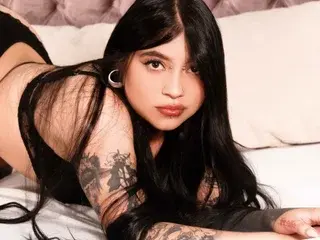 Streamate Adult Webcam of RavenKors