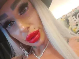Streamate Live Porn of BlondeDelya69