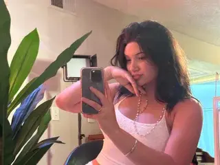 Streamate Best live sex cam show of ivyXrosee