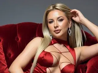 Streamate Best live sex cam show of BriannaSpicee