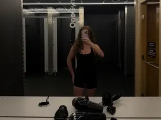 Streamate Free Porn Cam of Frenchgirl158