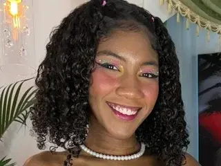 Streamate Free Live Porn of Lyrusshine