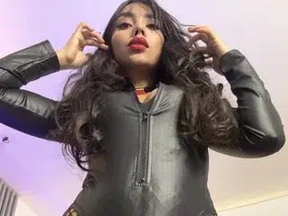 Selenabatti from streamate