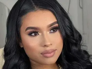 Streamate Adult Webcams of MiaHannton