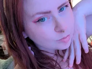 Michellelovesu from streamate