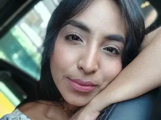 Catalina_99 from streamate