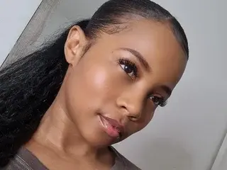 katherinesmil from streamate