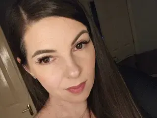 Streamate Sex Cam of FoxyTaylor