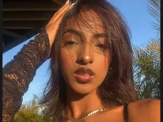 Streamate Watch Live Sex Cams of MiaCarther