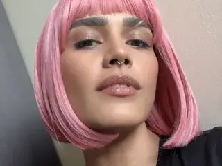 Streamate Live Porn of GoddxssAxxel