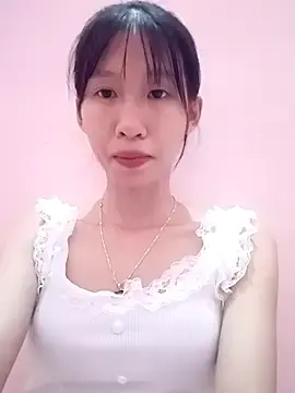 Stripchat Nude Webcam of Abi_girl12