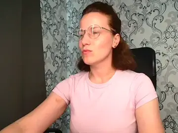 Stripchat Free Porn Cam of Kelly_Kisss
