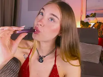 Stripchat Free Porn Cam of SugarSkye
