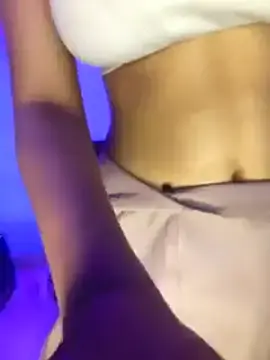 Stripchat Live Sex Cam of Swati_00