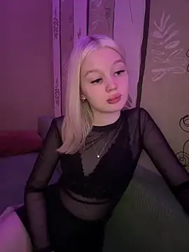 Stripchat Adult Webcam of Velvet_Doll_