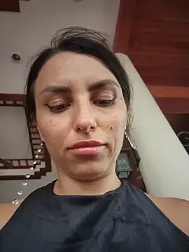 Stripchat Free Porn Cam of Izabella_Bella
