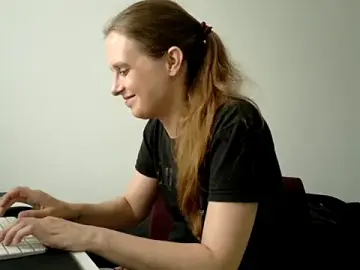 Stripchat Sex Cam of Chantalee