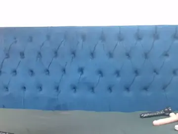 Stripchat Live Sex Cam of AmberDiamondMMXXX