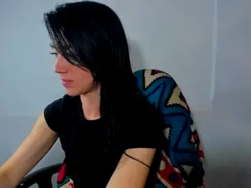 Amy_Kobold3 from stripchat