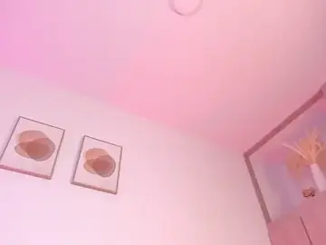 Stripchat Free Porn Cam of Mia_222