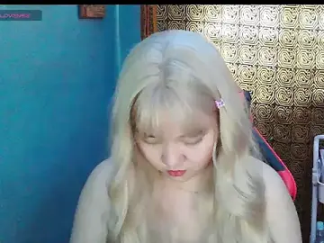 Stripchat Live Sex Cam of MissVeloura_XX