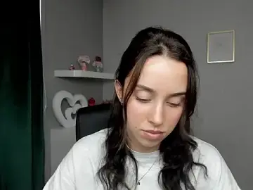 AdeleSolo from stripchat
