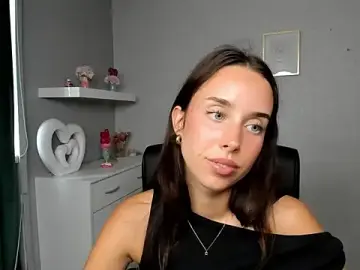Stripchat Watch Live Sex Cams of AdeleSolo