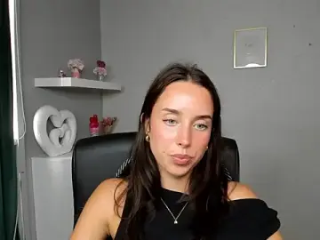 AdeleSolo from stripchat