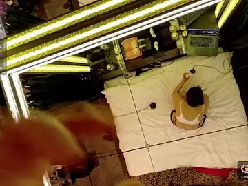 Stripchat Free Porn Cam of SUZU_