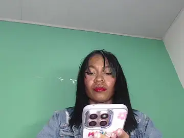 Stripchat Best live sex cam show of avaleri_cherry