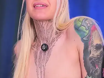 Stripchat Free Porn Cam of diana_rotor