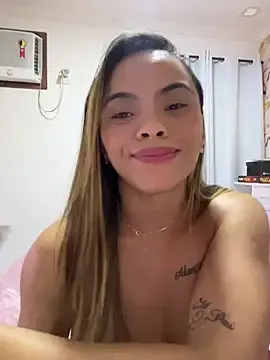 Stripchat Nude Webcam of GraOficial01