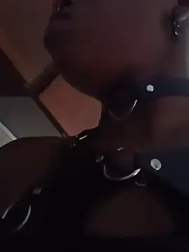 Stripchat Adult Webcam of Coco_Kiss